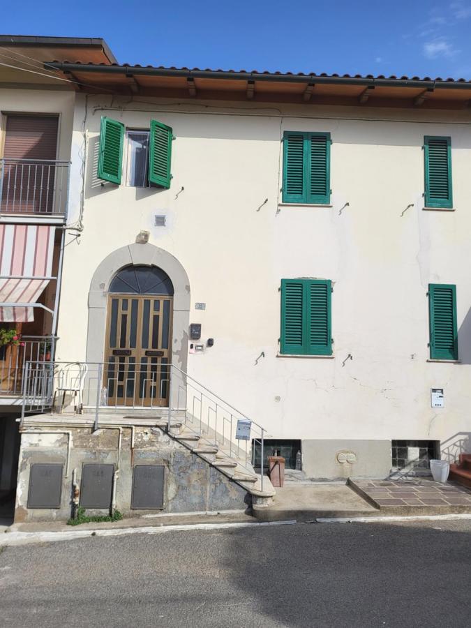 Grazioso appartamento con deposito bici S. Miniato San Miniato Esterno foto